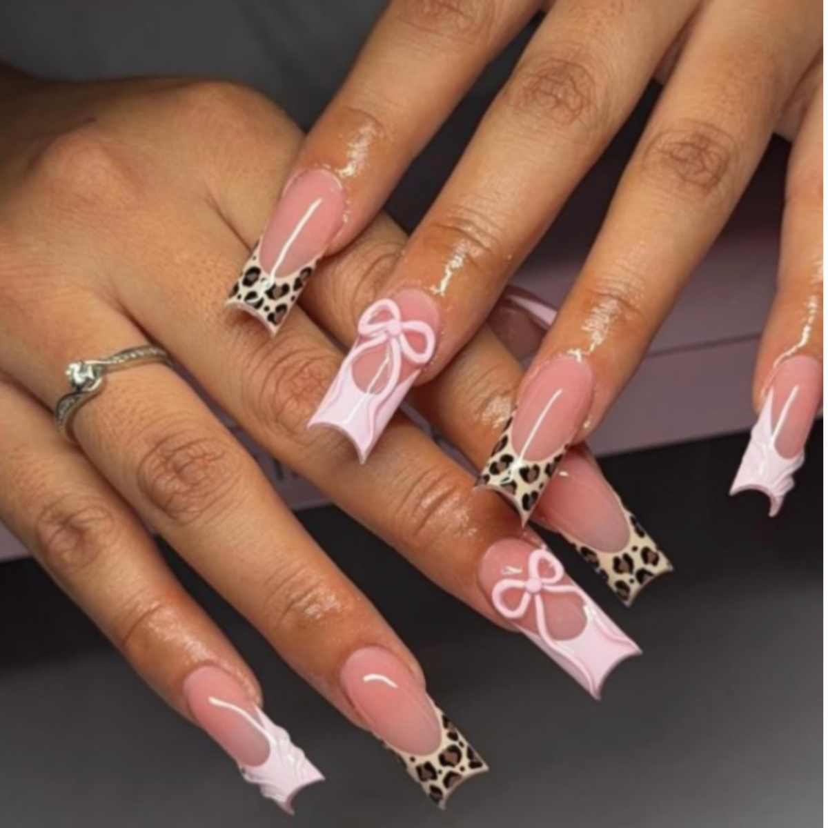 Luxxe Looks Medium Nails